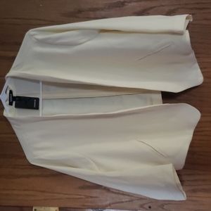 Torrid cream blazer size 00